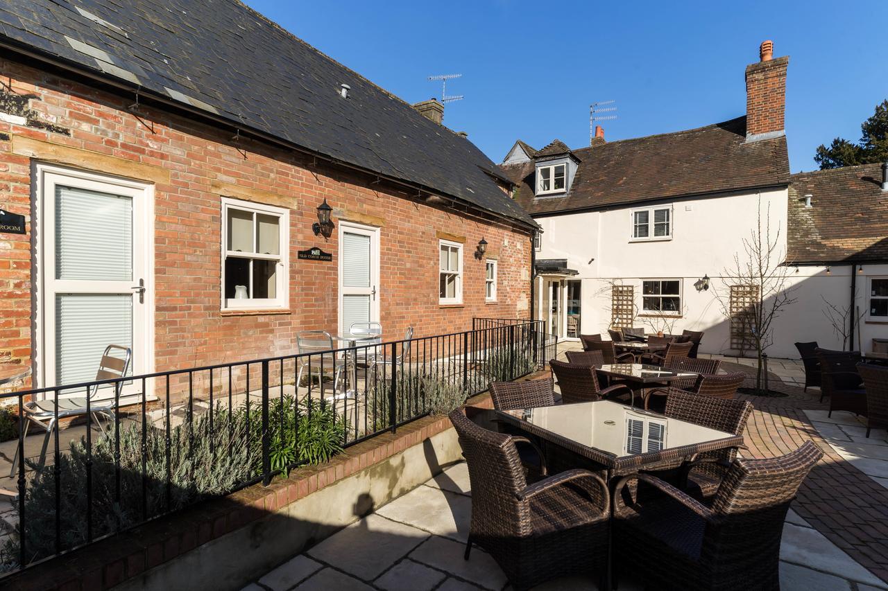 Greyhound Inn Wilton Wilton  Exterior foto