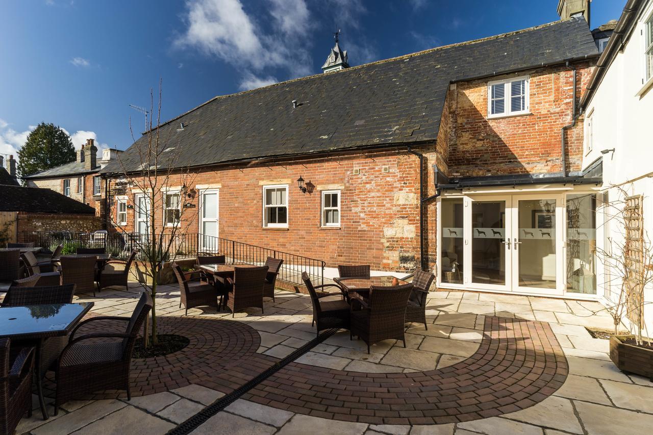 Greyhound Inn Wilton Wilton  Exterior foto